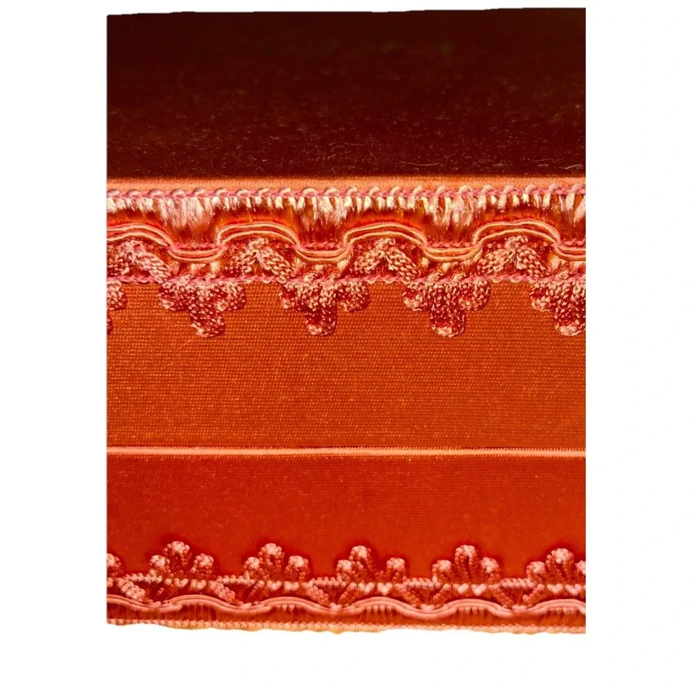 Gucci Gift Box Satin Dusty Rose Green Quilted‎  Lining 10x10x3.5